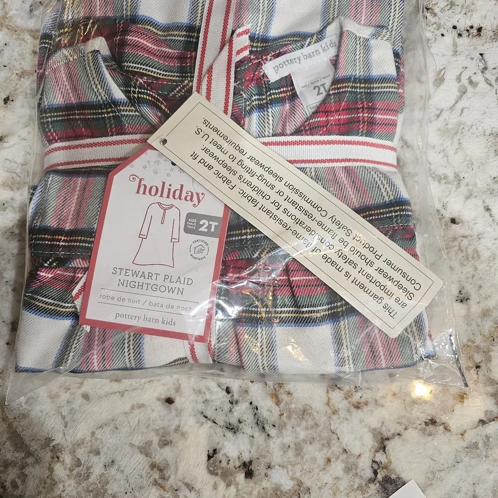 Pottery Barn Kids Stewart Plaid Flannel Nightgown size 2T NWT